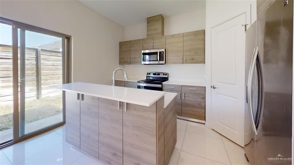 5608 Nightingale #2 - Photo 5 of 10