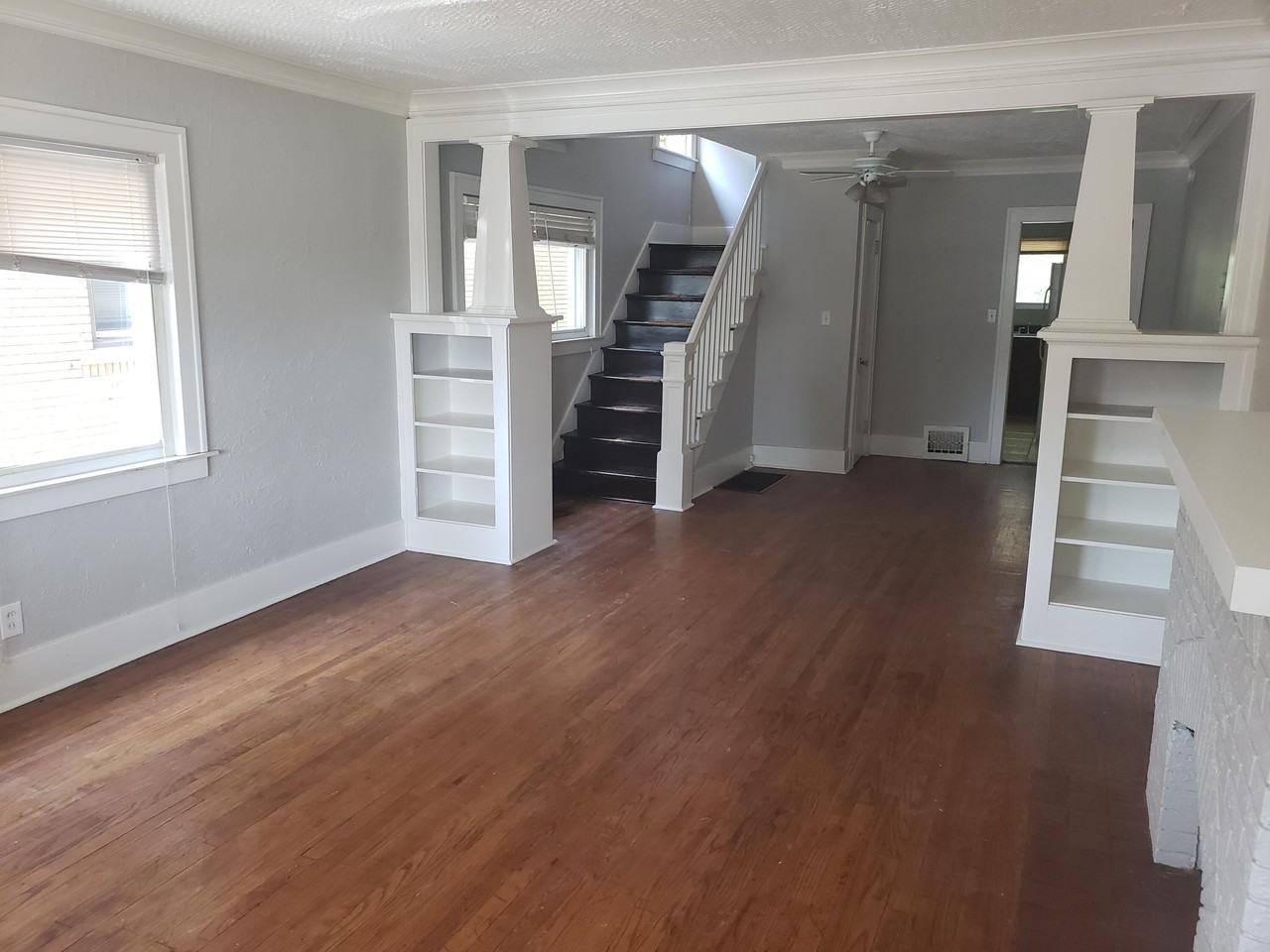 758 W Huron St - Photo 5 of 10