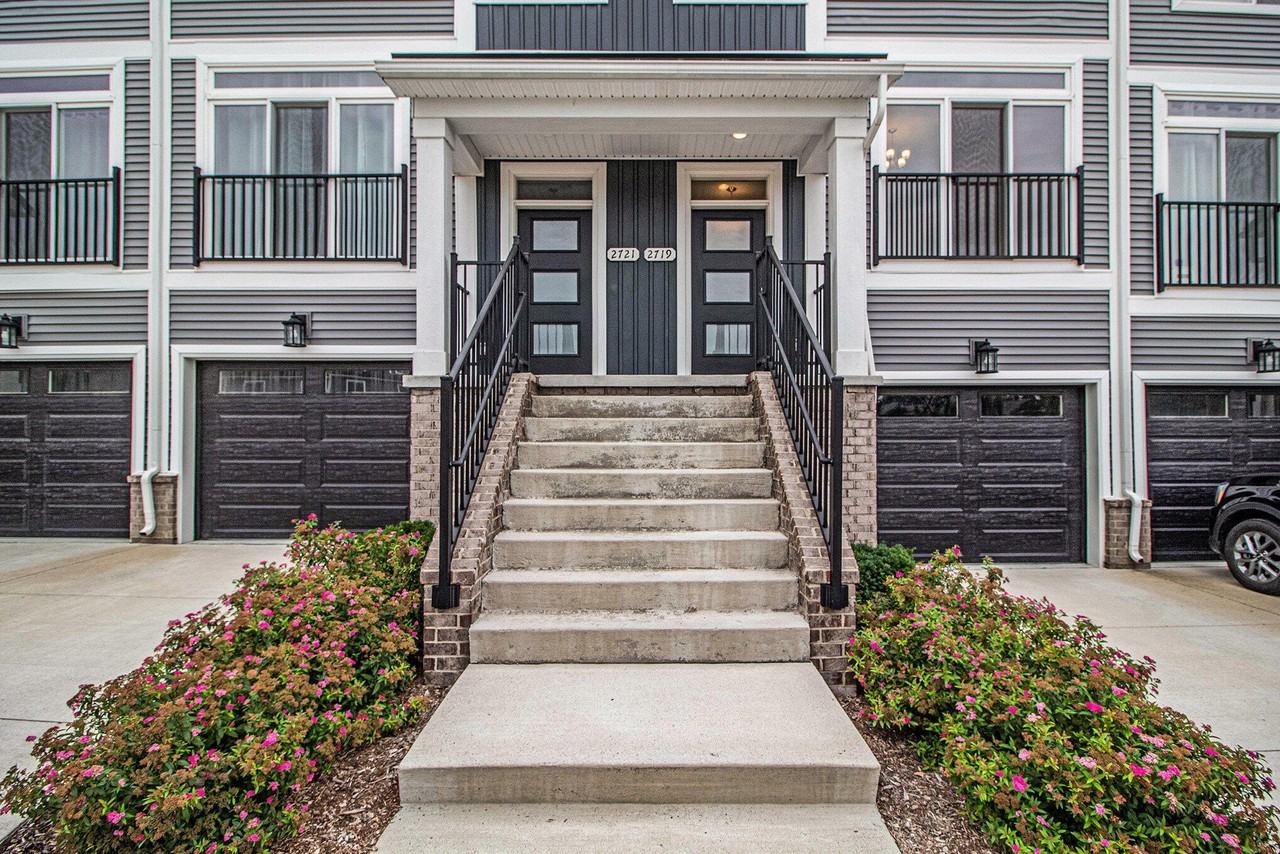 2719 Bristol Ridge Drive - Photo 3 of 30