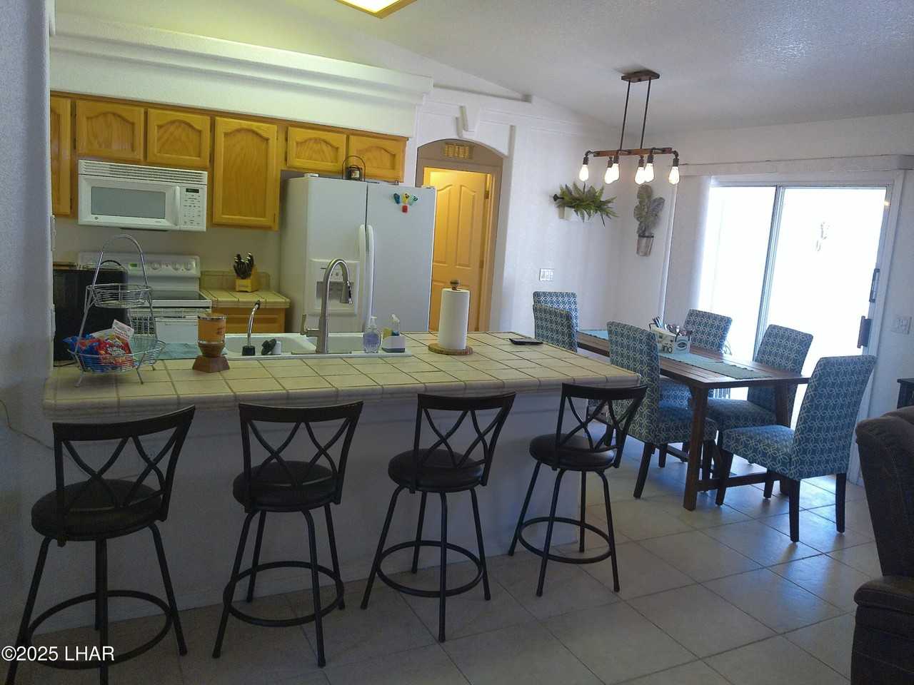 2892 Daytona Ave - Photo 6 of 39