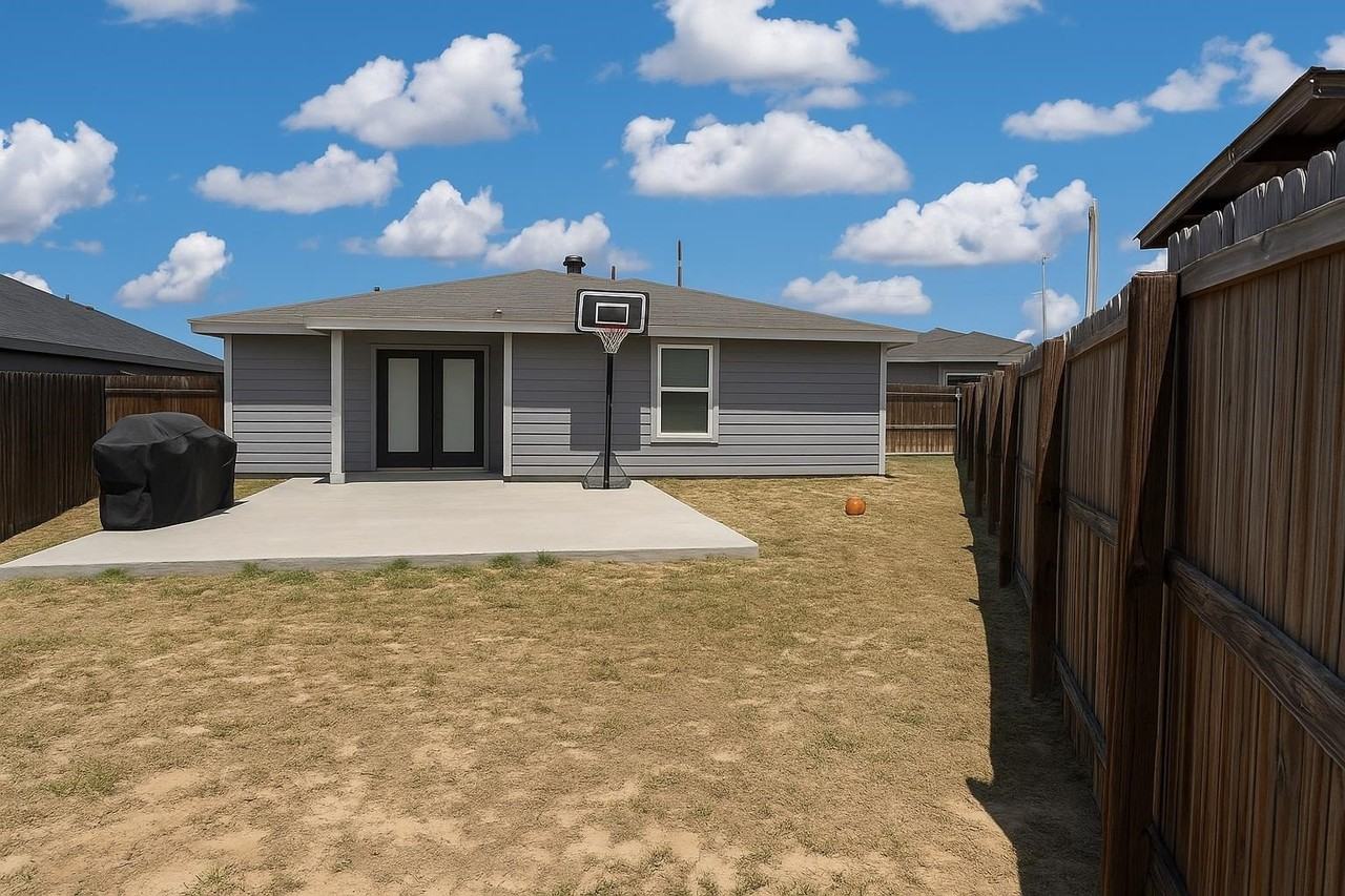 3506 Jose C Santos Dr - Photo 2 of 12