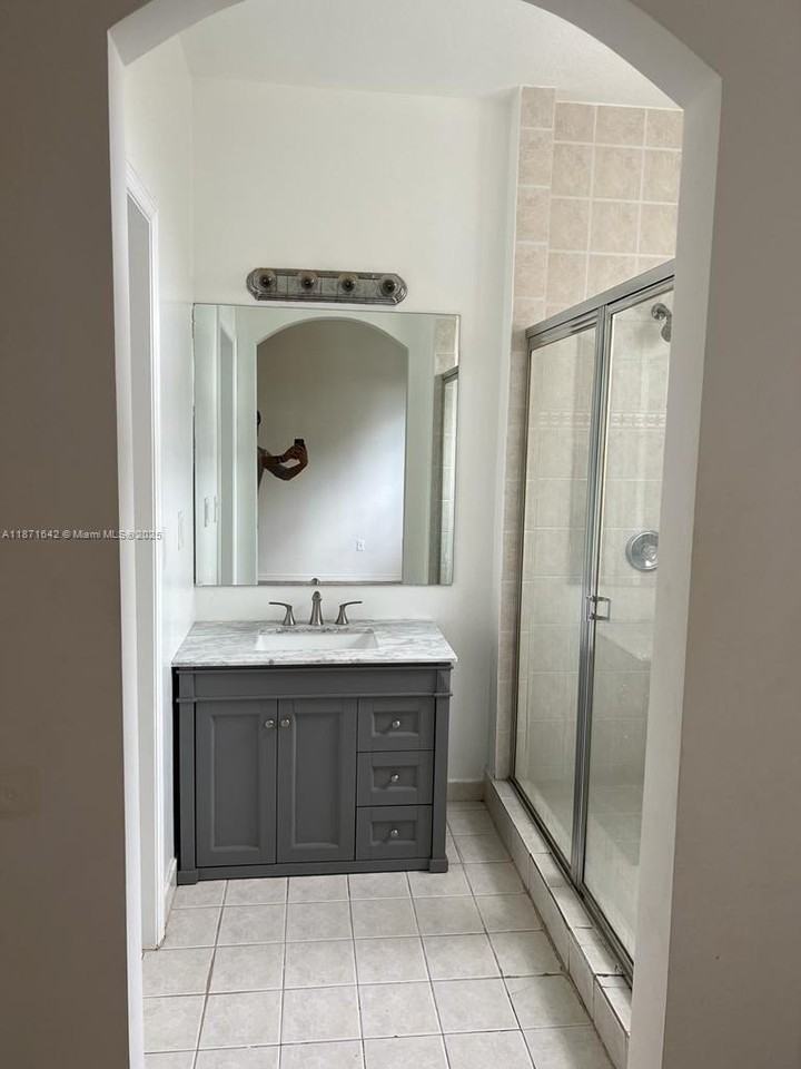 4949 N Harbor Isles Dr #101-1 - Photo 6 of 11