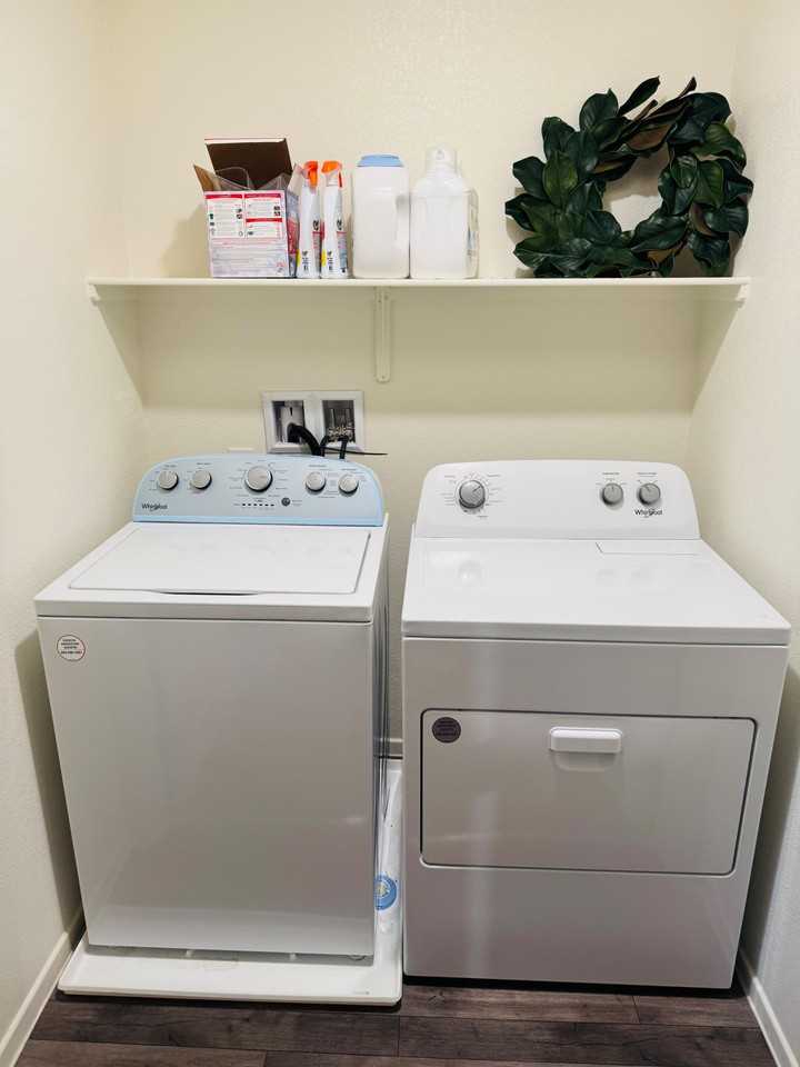 Fields Forever Ave - Photo 5 of 9