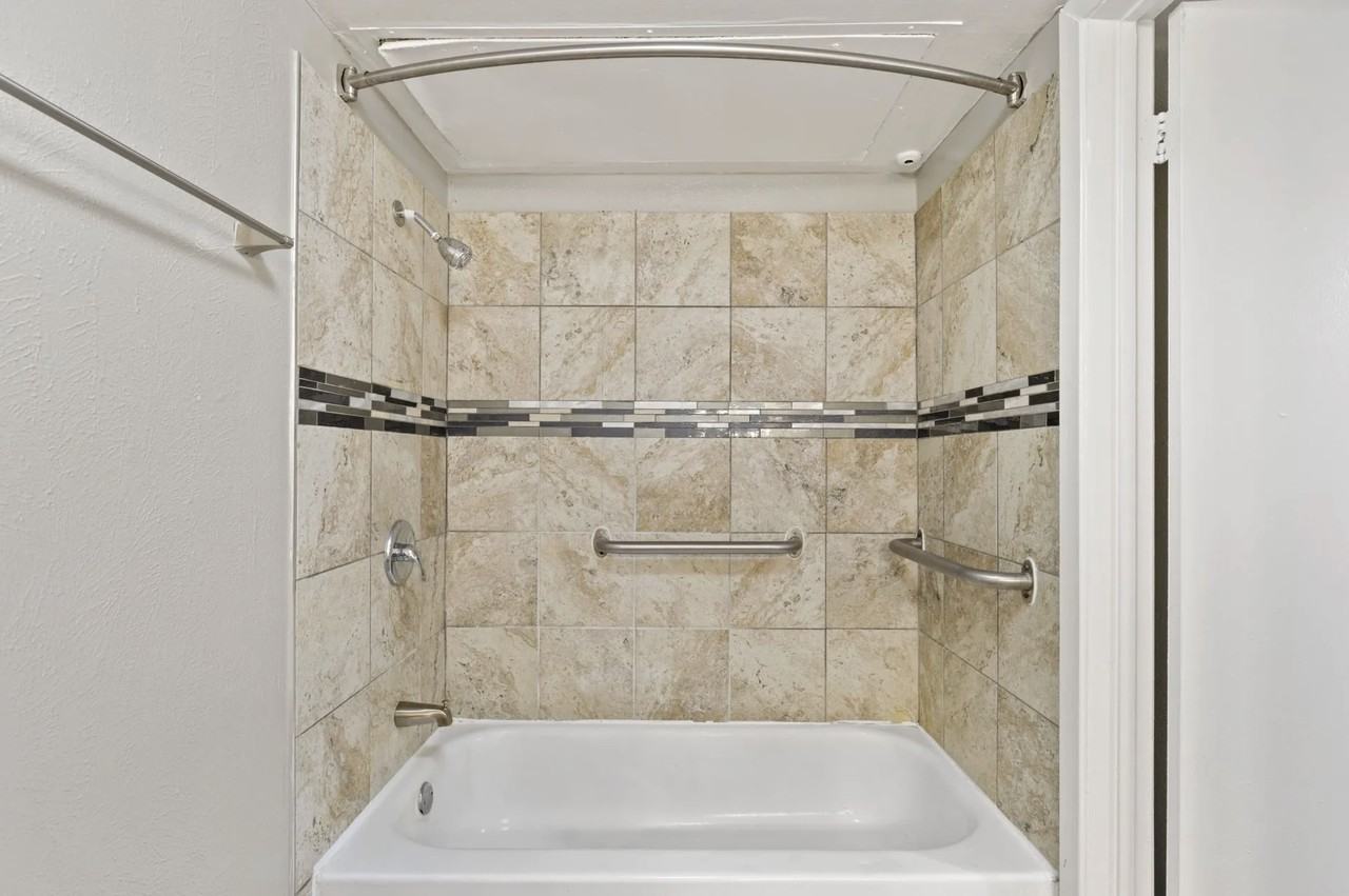 SW 3rd St & Dickey Rd #201 - Photo 7 of 17