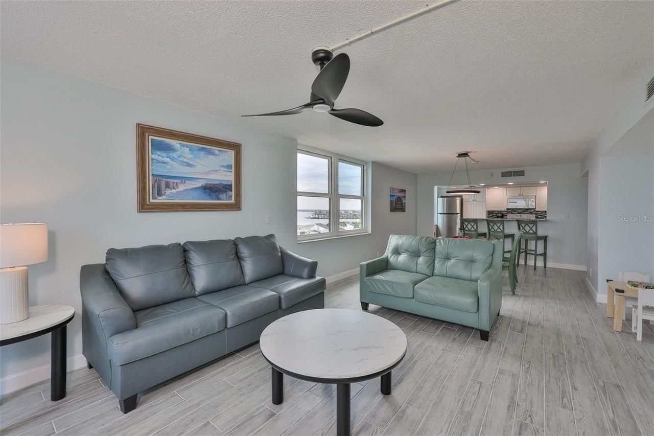 1400 Gulf Blvd #704 - Photo 3 of 39