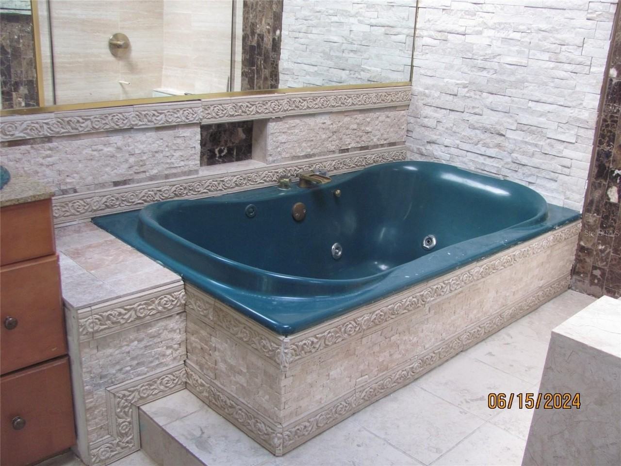 3210 Silkwood Loop - Photo 4 of 15