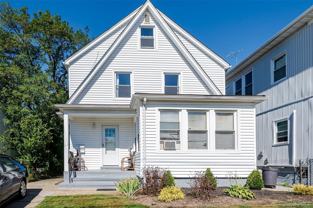 162 W Windsor Pkwy - Photo 1 of 1