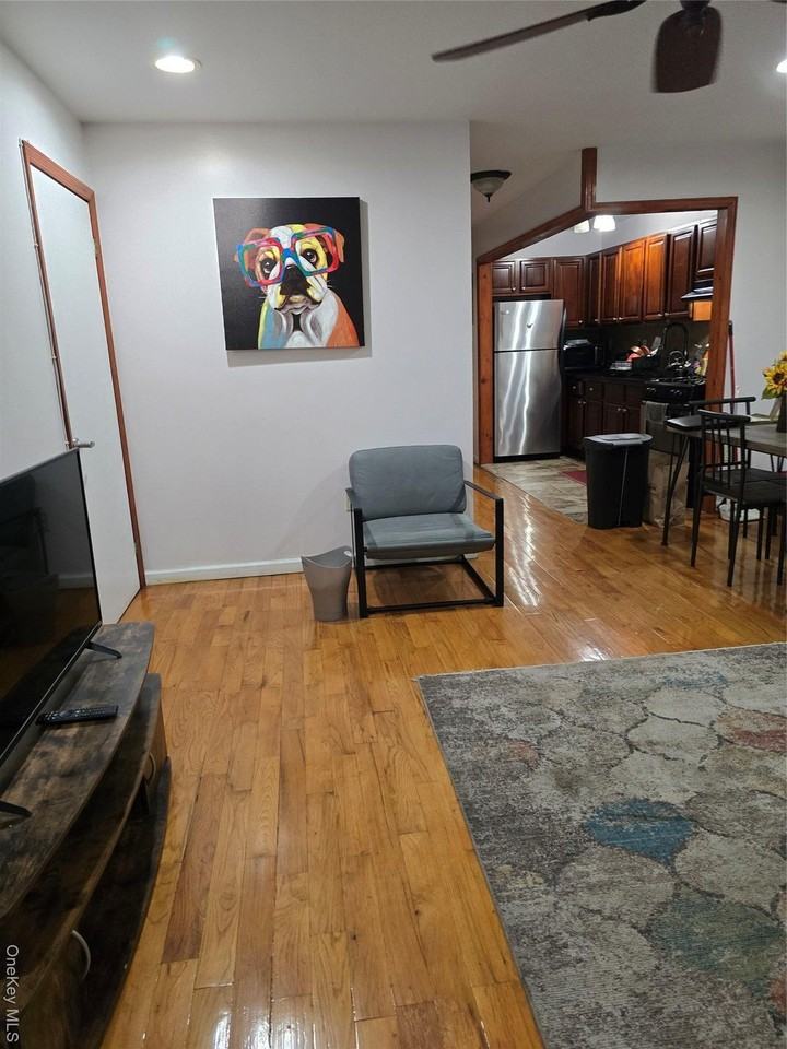 13719 Southgate St - Photo 4 of 12