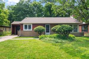 featured image of 1719 Ferndale Ave