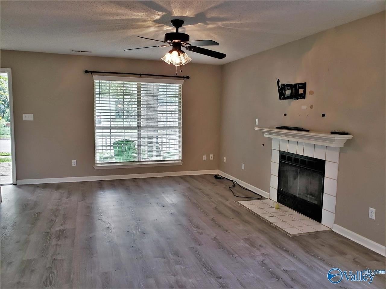 110 Brushcreek Dr Sw - Photo 2 of 13