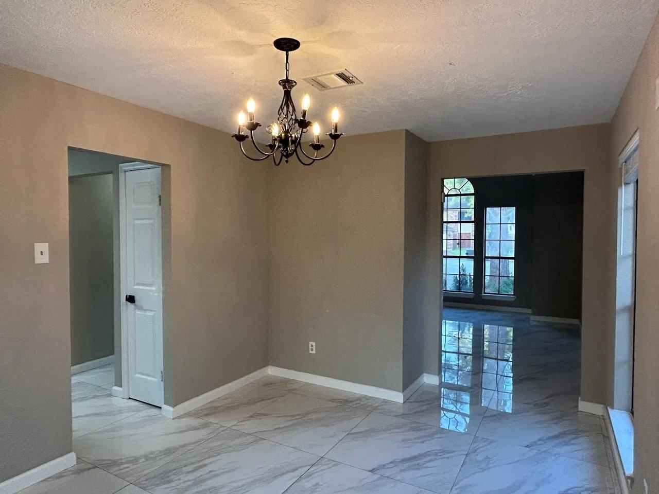 14210 Orchard Farms Ln - Photo 5 of 15