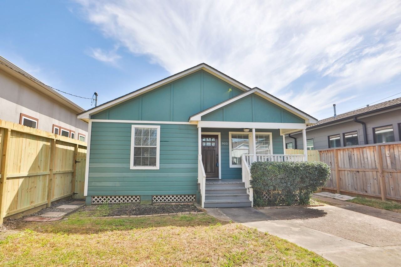 905 Kern St - Photo 5 of 49