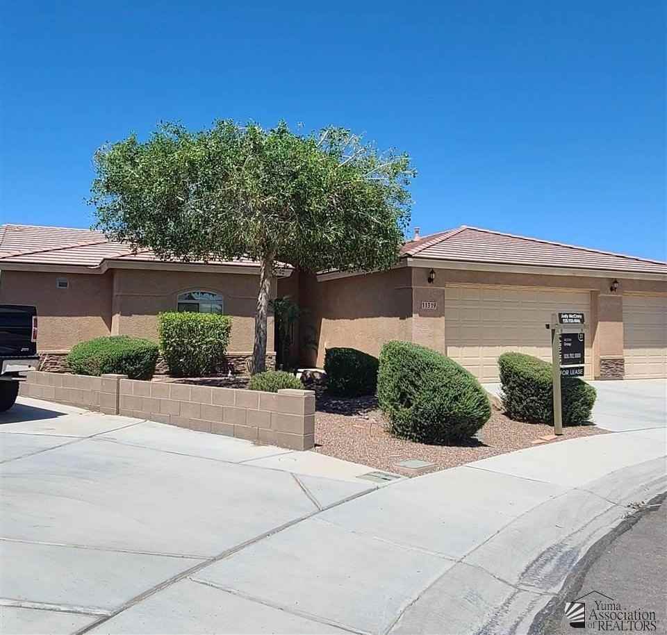 11319 S Sally Dr - Photo 3 of 39