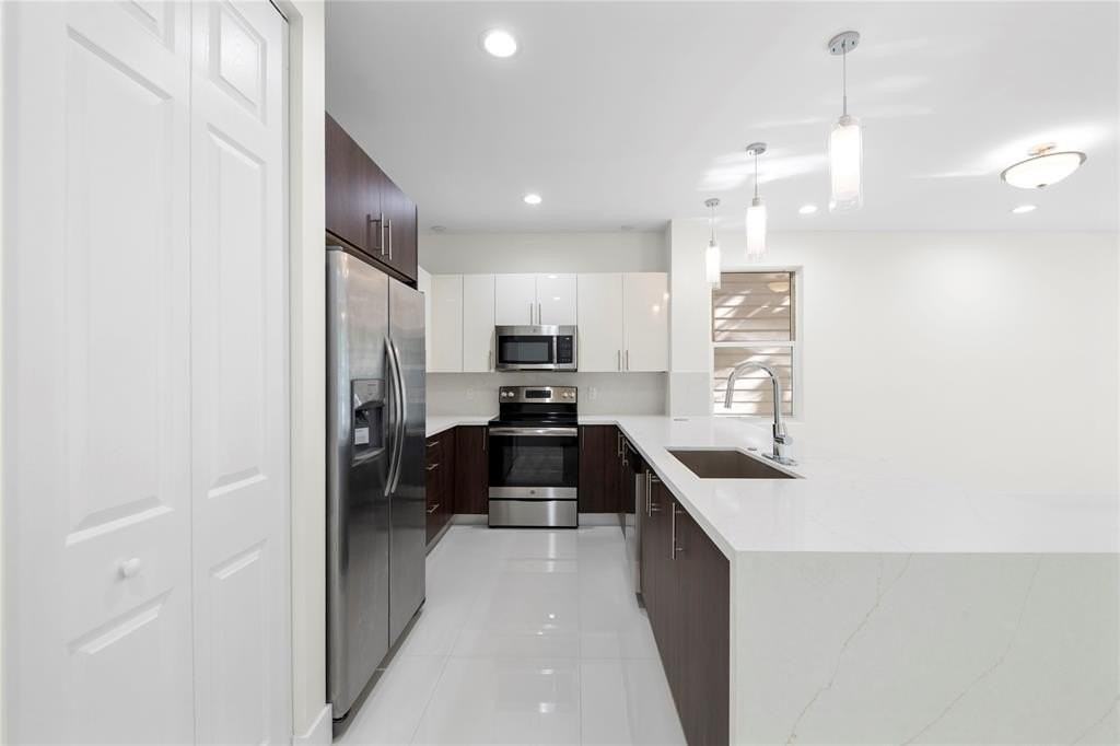 1432 Sw 4th Ave #1432 - Photo 5 of 35