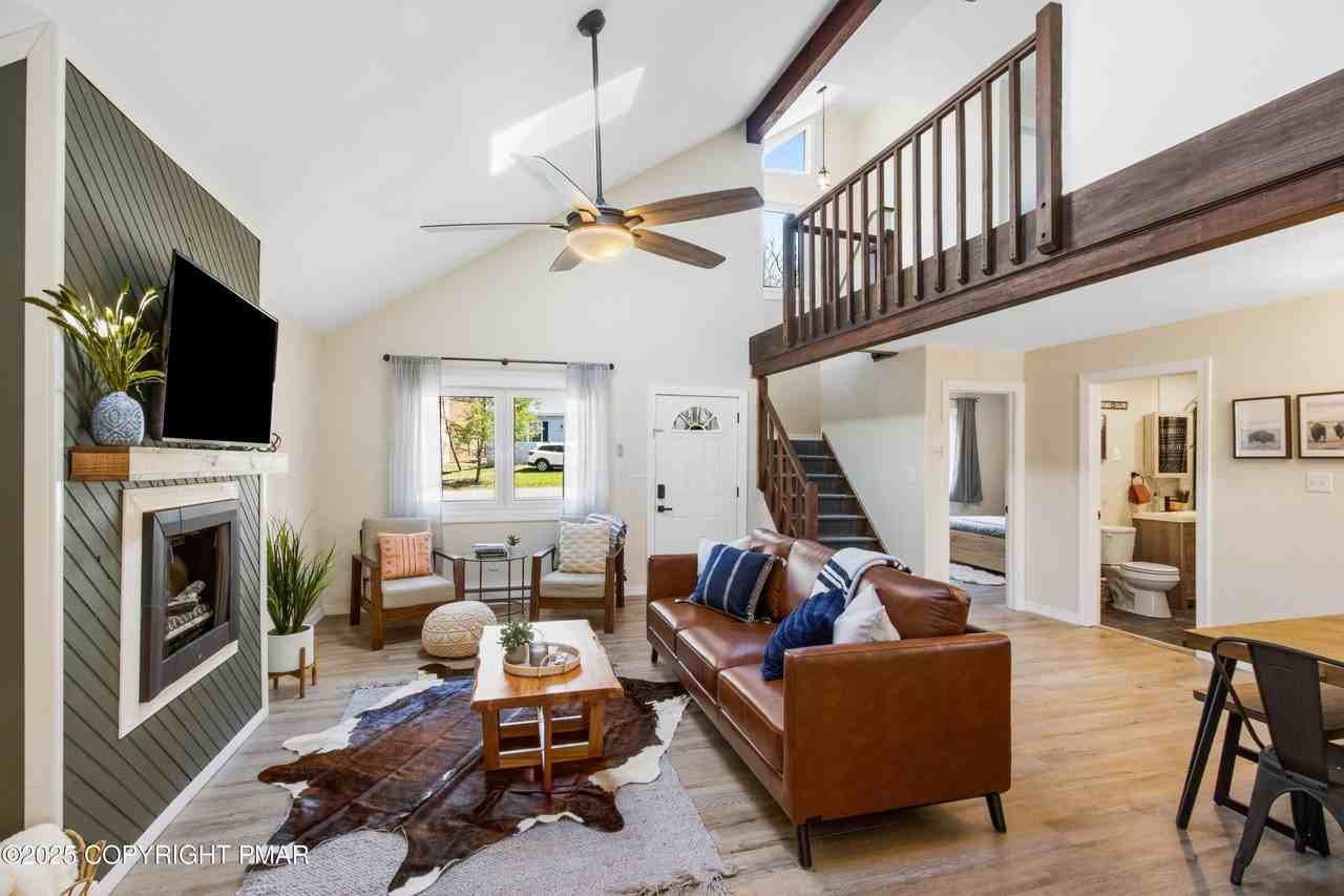 8948 Deerfield Road - Photo 2 of 18