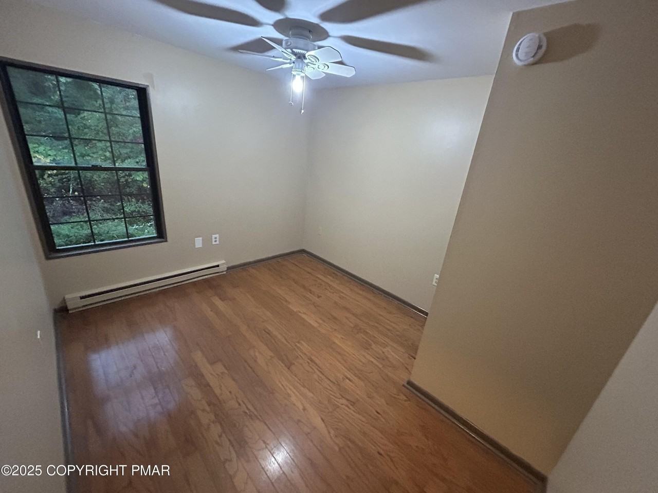 2455 Milford Rd - Photo 3 of 8