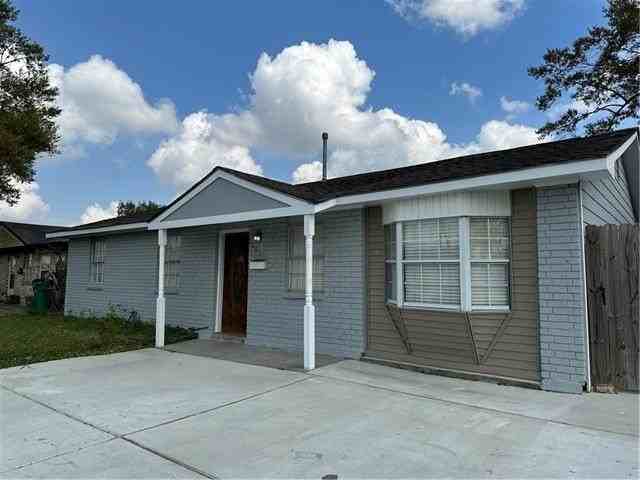 2881 Glenbrook Dr - Photo 2 of 14