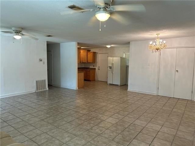 2881 Glenbrook Dr - Photo 4 of 14