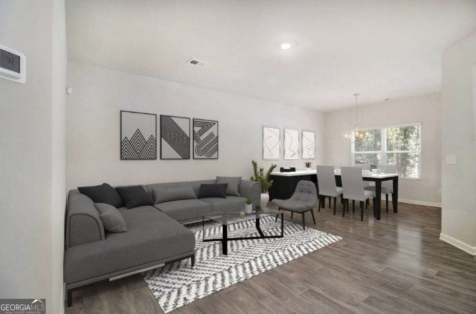 6884 Gallier St - Photo 5 of 31