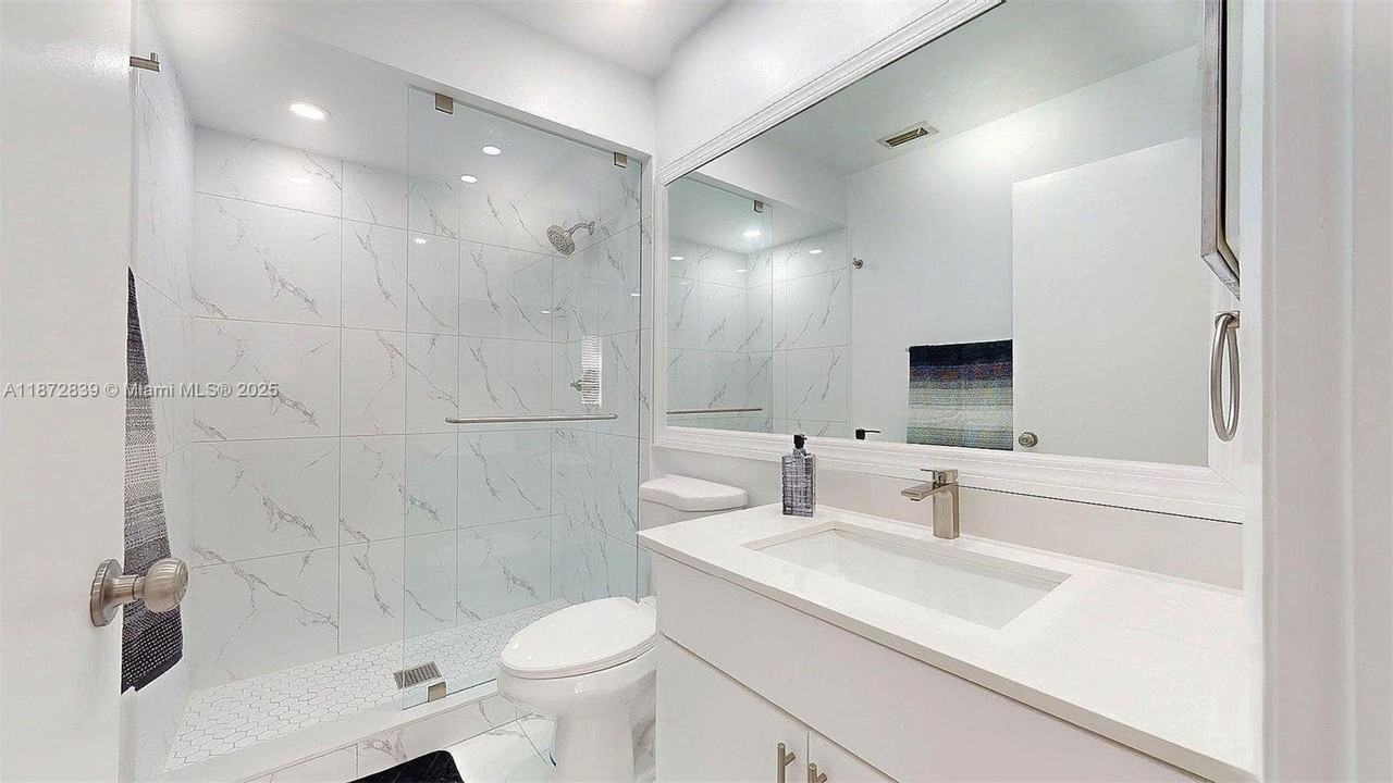 15253 Sw 111th St - Photo 6 of 25