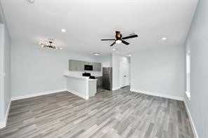 7502 Sandle St - Photo 7 of 40