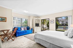 featured image of 11863 Wimbledon Cir #432