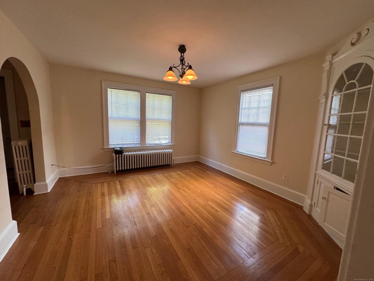 139 W Park Ave - Photo 3 of 19