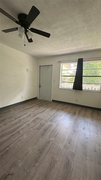 4163 Sw 67th Ave Apt 211c - Photo 5 of 16