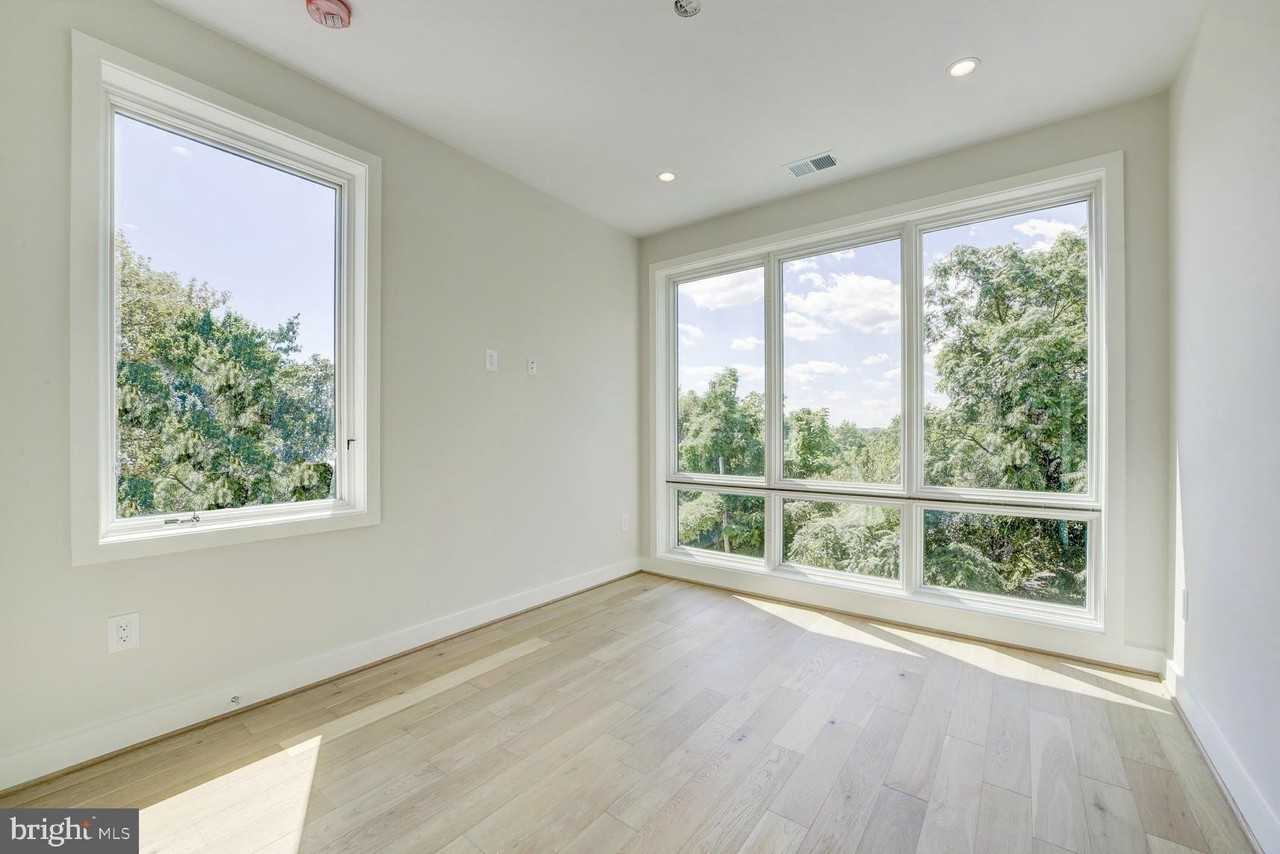 3118 Mount Pleasant St Nw Unit 3 #3 - Photo 7 of 16