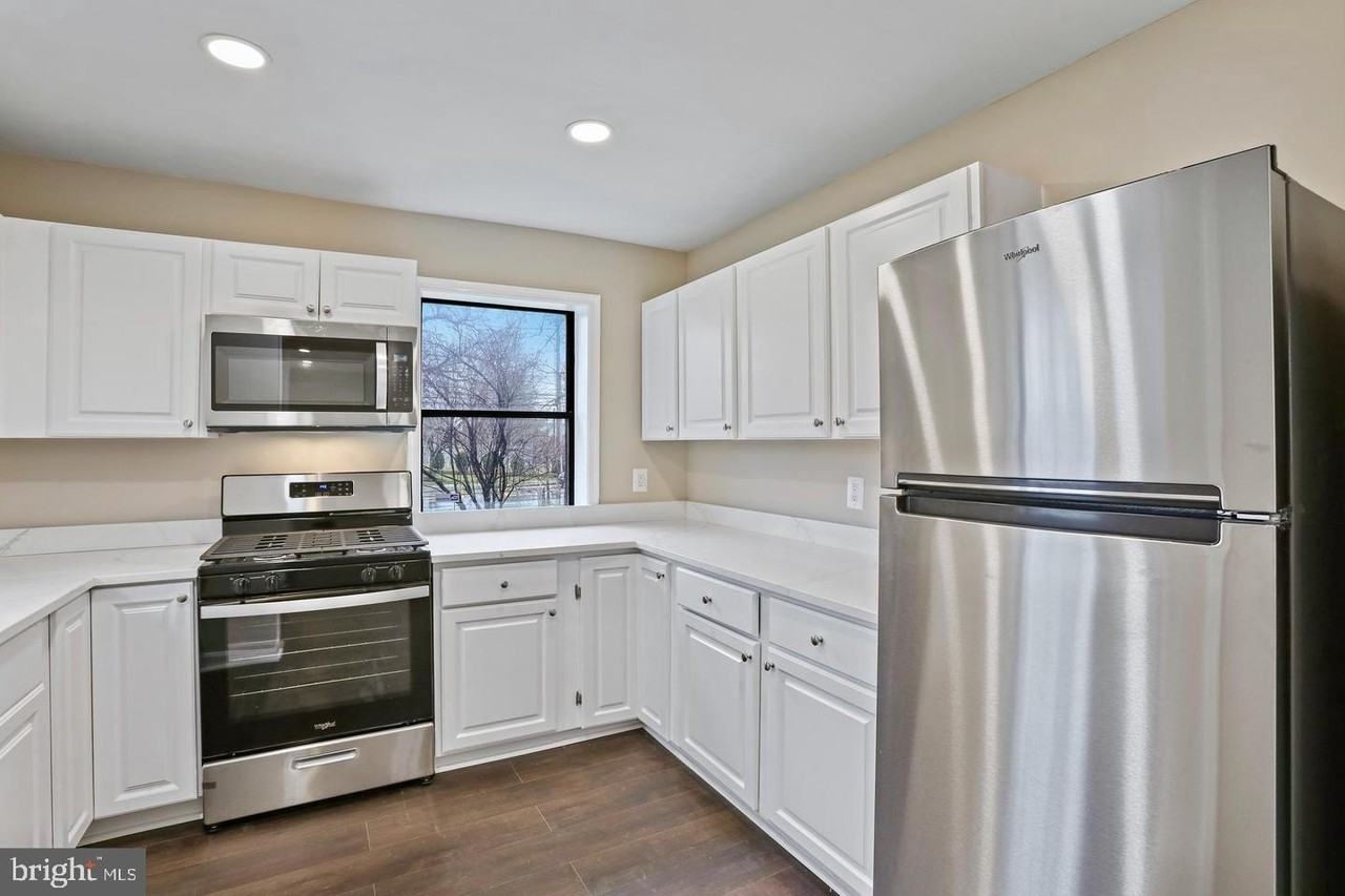 3287 15th Pl Se Apt 101 #101 - Photo 6 of 16