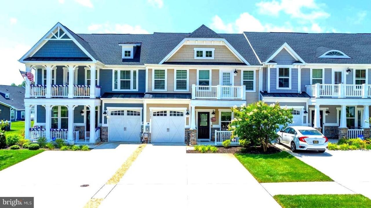 33789 Freeport Drive - Photo 2 of 50