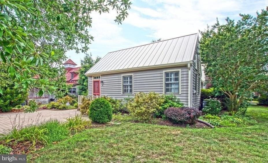 38 Shipcarpenter Sq - Photo 4 of 27