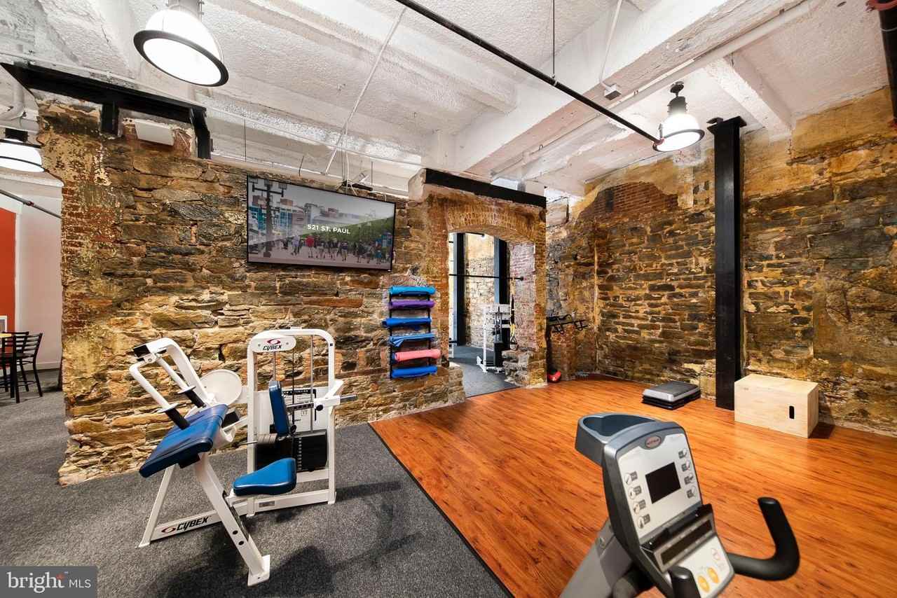 521 Saint Paul St Unit 1br - Photo 7 of 44