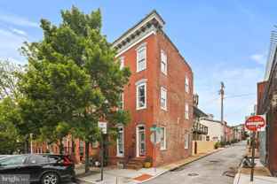 2222 Gough St #A - Photo 1 of 1