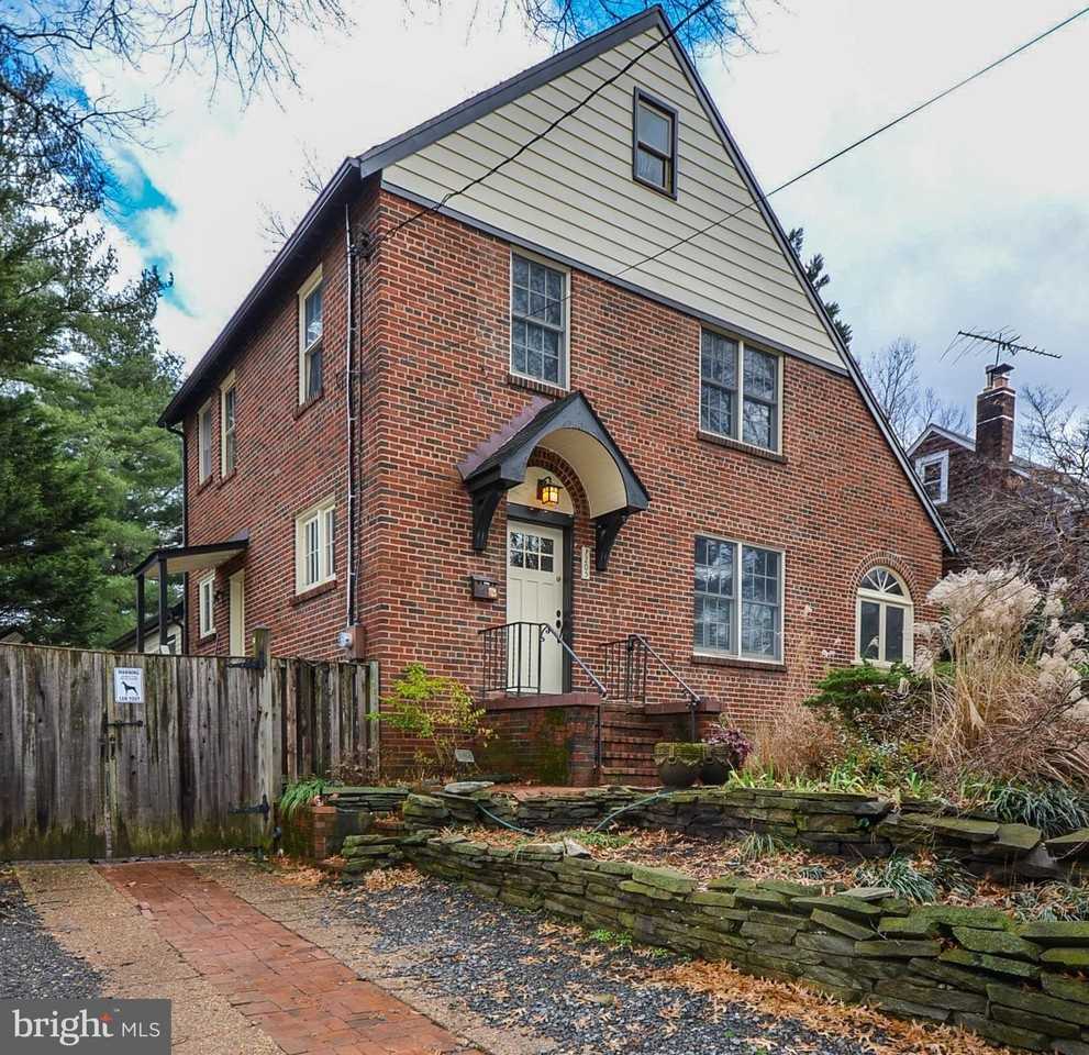 7205 46th Street - Photo 4 of 50