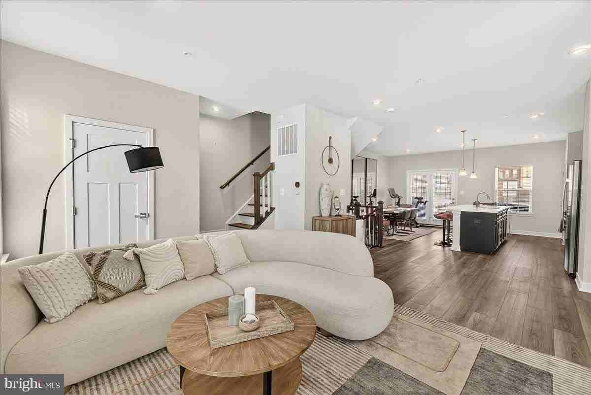 16224 Bright Star Way - Photo 6 of 34