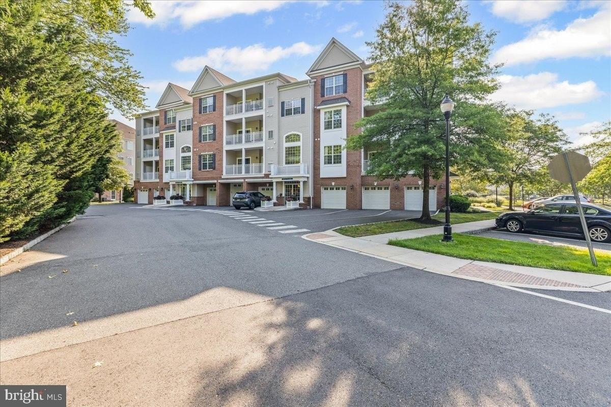 224 Breeders Cup Dr - Photo 5 of 27