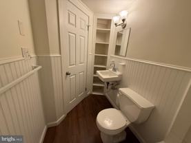 72B N Railroad Ave - Photo 1 of 1