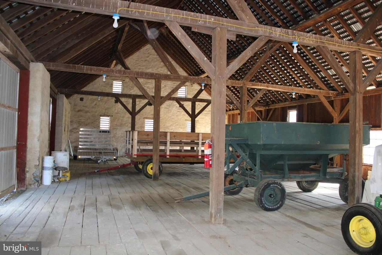 1451 W Leesport Rd - Photo 7 of 11