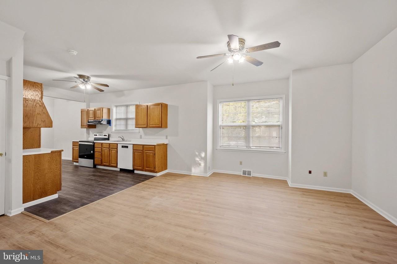 4040 Concord Rd - Photo 4 of 22