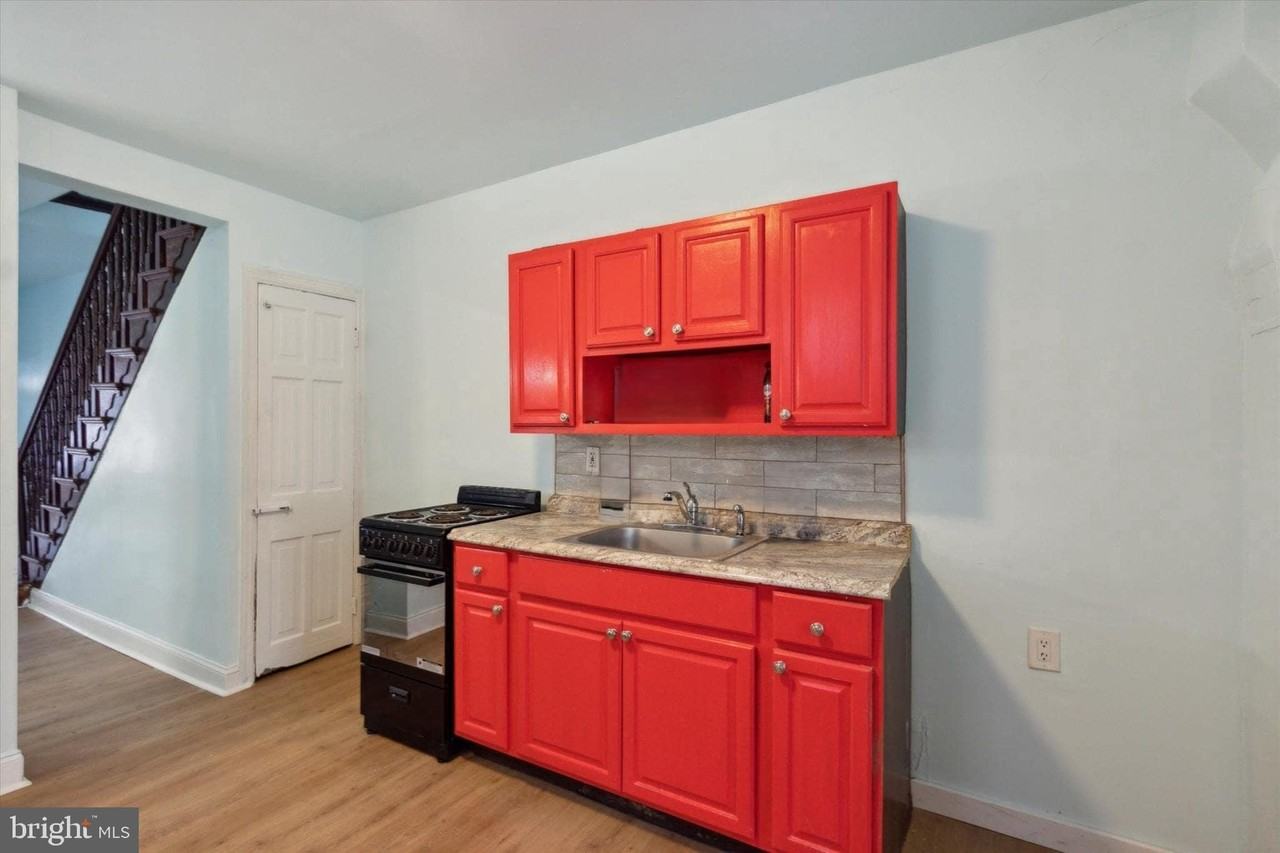 1933 Page Street - Photo 7 of 19