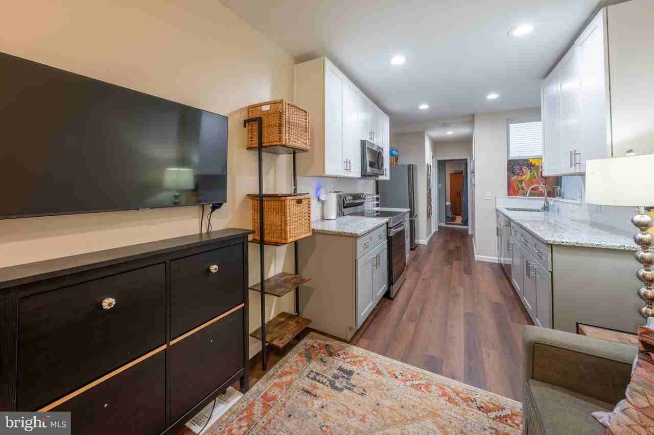 2205 Emerald St Unit 1 #1 - Photo 6 of 15