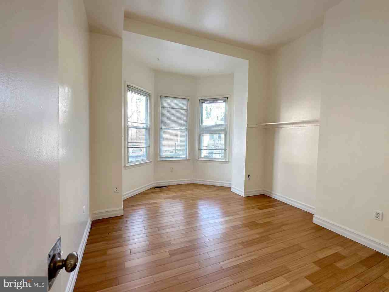 3231 Powelton Ave Unit 2 #2 - Photo 4 of 30