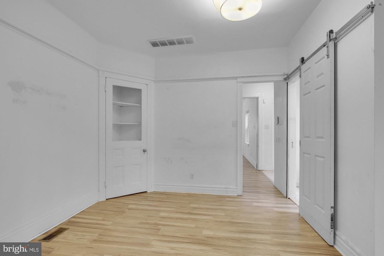 3215 Winter St - Photo 6 of 31