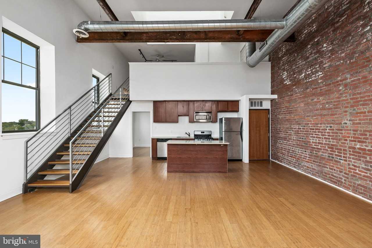 163739 Poplar St Unit S4 #S4 - Photo 3 of 26