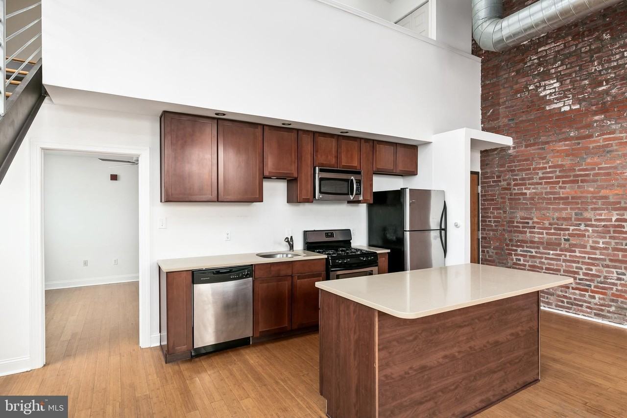 1637 Poplar St Unit S4 #S4 - Photo 6 of 26