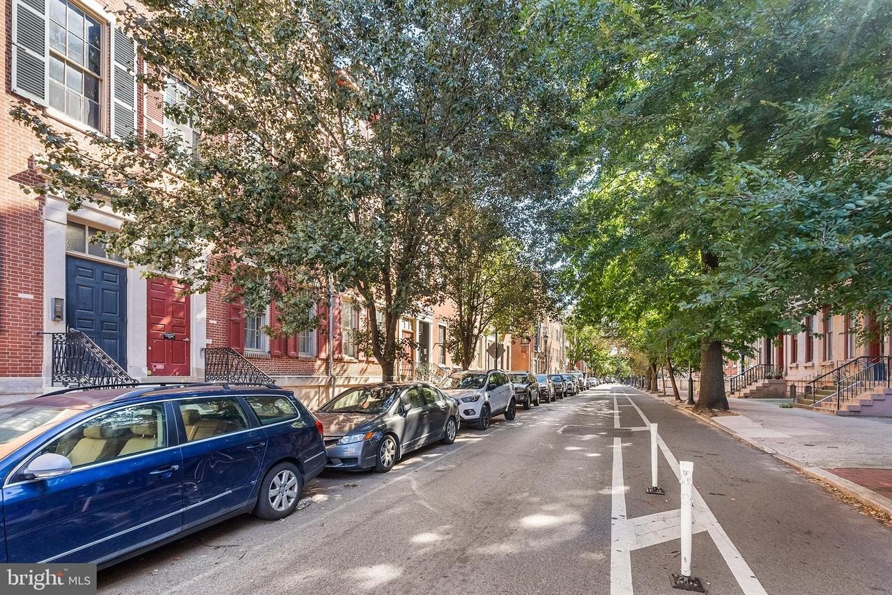 1029-33 Spruce Street #200 - Photo 2 of 22