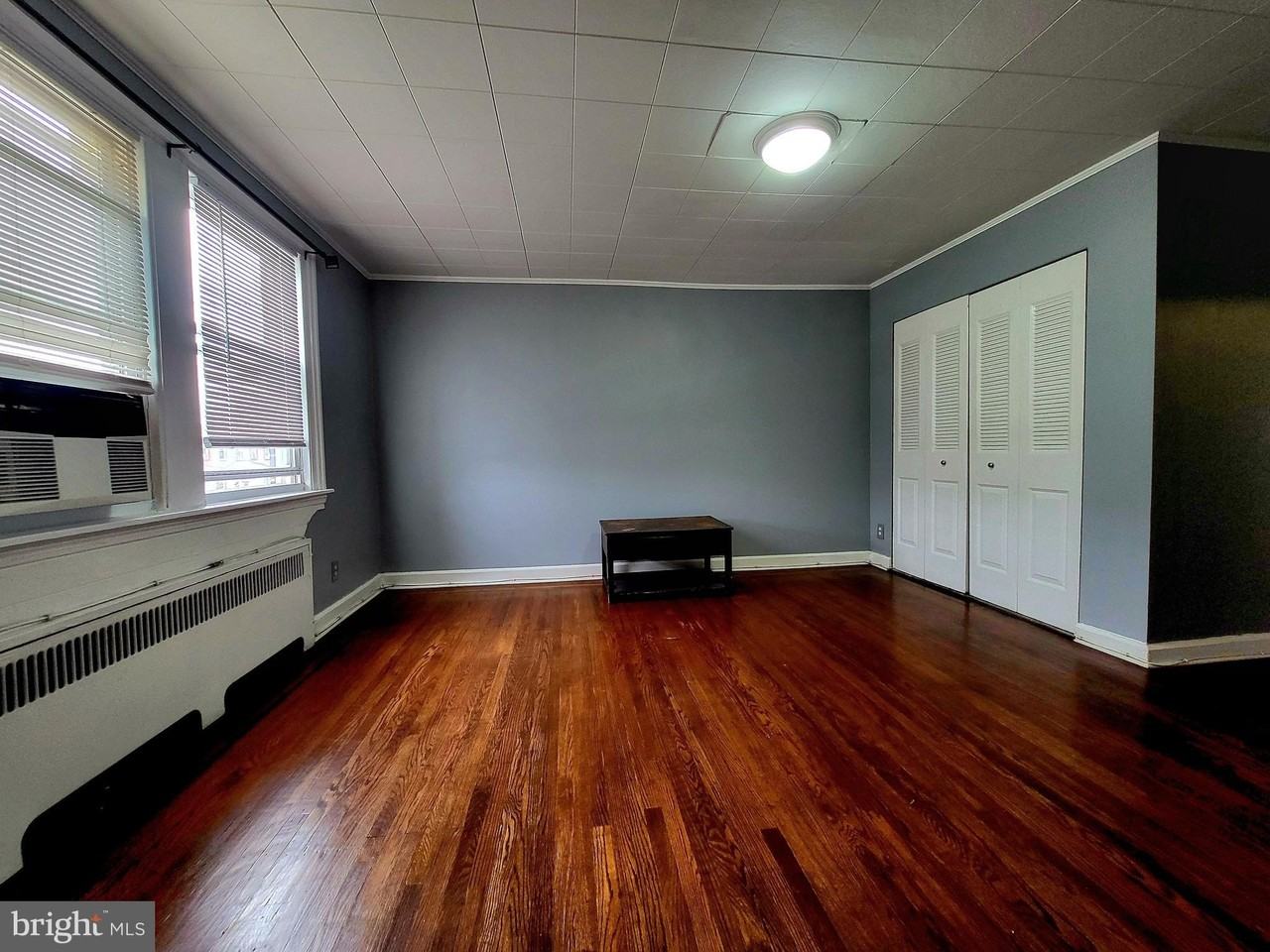 6404 Marsden St 2nd Fl #2ndFL - Photo 4 of 17