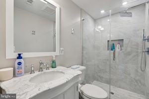 featured image of 12045 Overbridge Ln