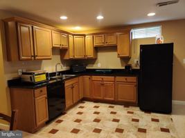 featured image of 8400 Hessian Hill Ct